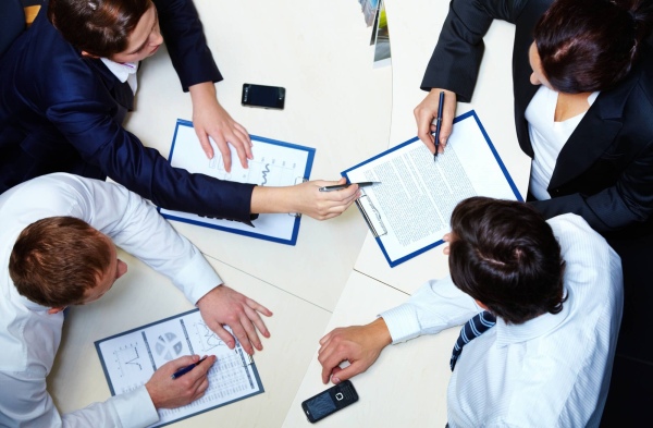 Торги и аукционы